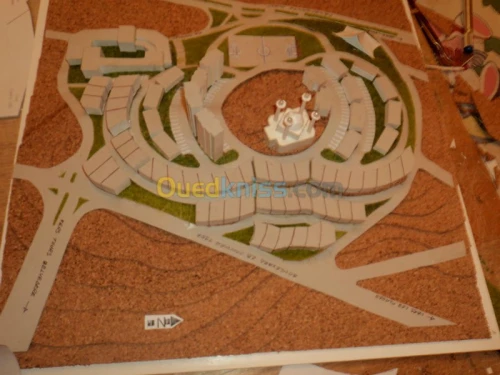 ARTISTE-PEINTRE-MAQUETTISTE AZZABA