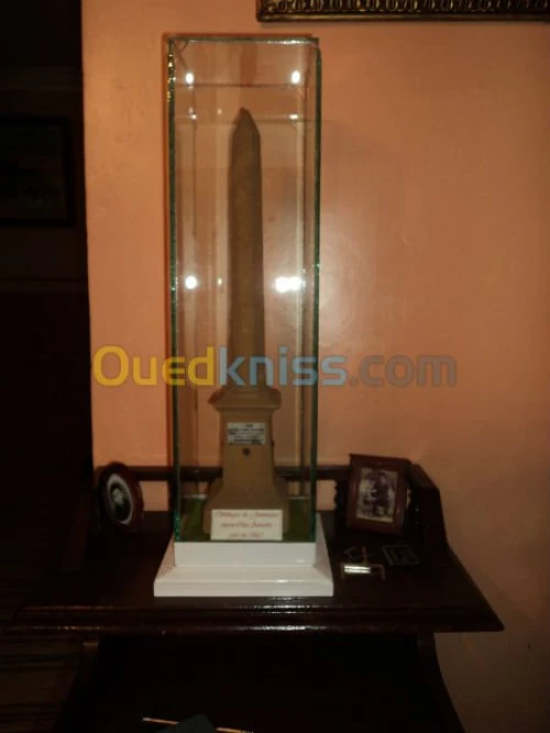 ARTISTE-PEINTRE-MAQUETTISTE AZZABA