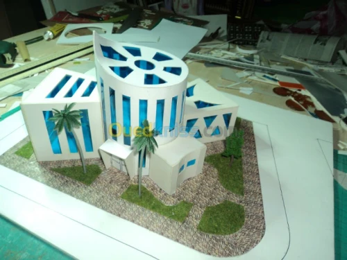 ARTISTE-PEINTRE-MAQUETTISTE AZZABA