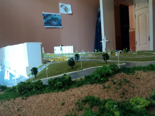 ARTISTE-PEINTRE-MAQUETTISTE AZZABA