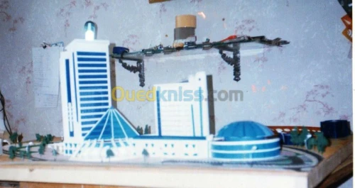 ARTISTE-PEINTRE-MAQUETTISTE AZZABA