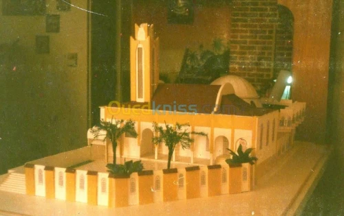 ARTISTE-PEINTRE-MAQUETTISTE AZZABA