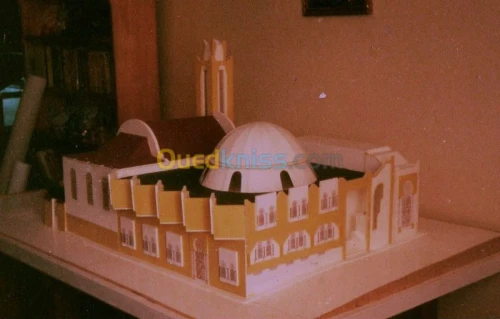 ARTISTE-PEINTRE-MAQUETTISTE AZZABA
