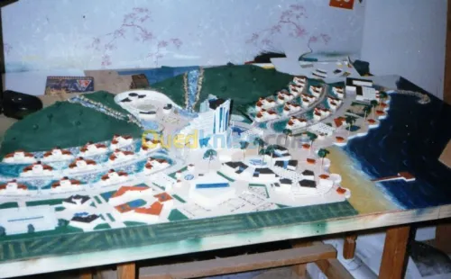ARTISTE-PEINTRE-MAQUETTISTE AZZABA