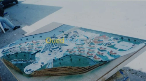 ARTISTE-PEINTRE-MAQUETTISTE AZZABA