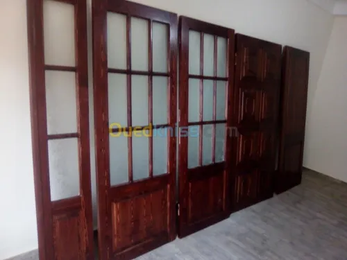 Vernisseur de bois (la lac+ vernis ) 