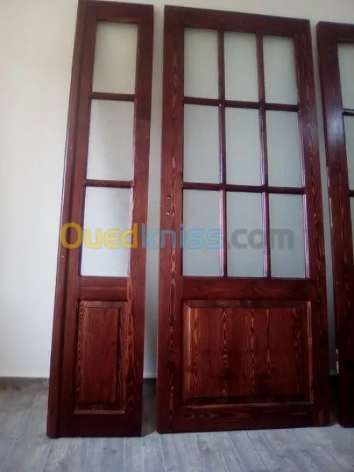 Vernisseur de bois (la lac+ vernis ) 