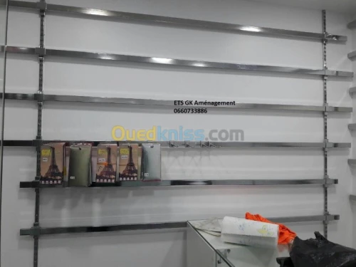 Comptoir et armoire en high gloss 