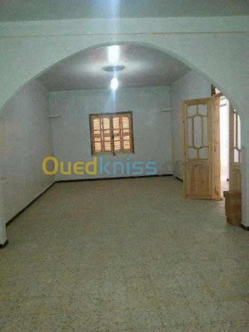 Vente Villa Tiaret Tiaret
