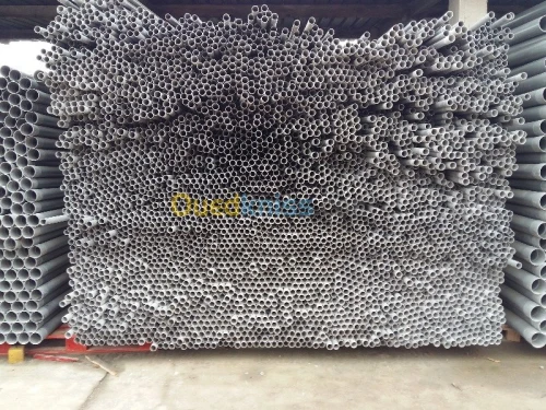 DIRECTION COMMERCIAL