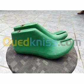 Fabrication forma des chaussures