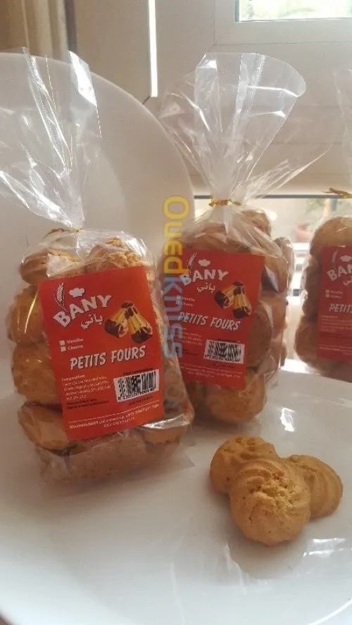 Cherche dépositaires ou distributeurs 