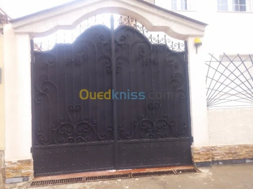 Fabrications de portails metalliques