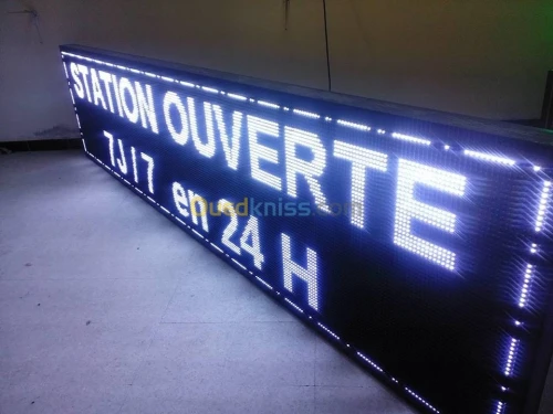 PUBLICITE LUMINEUSE A LED