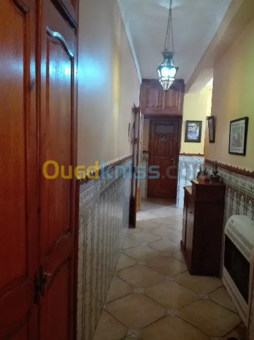 Vente Appartement F4 Alger Hydra