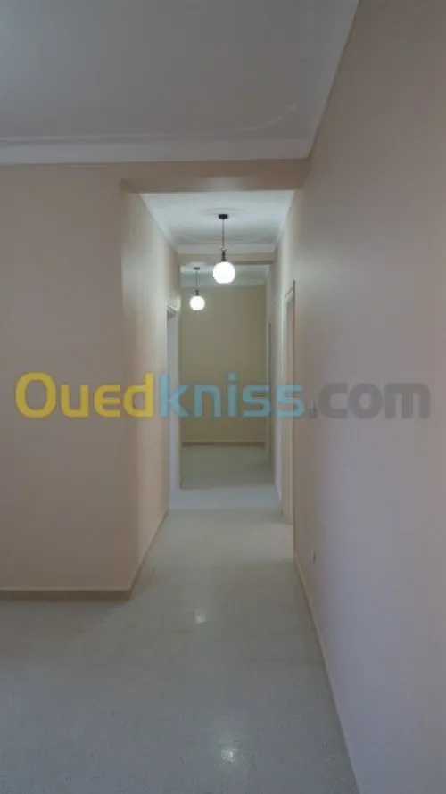 Location Appartement F3 Jijel Taher