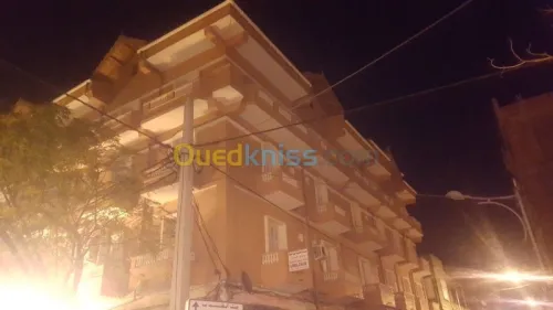 Location Appartement F3 Jijel Taher