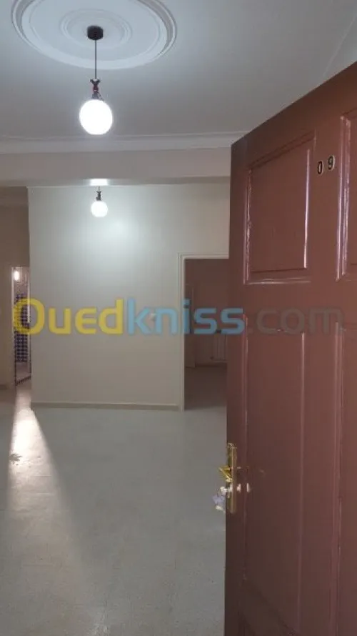 Location Appartement F3 Jijel Taher