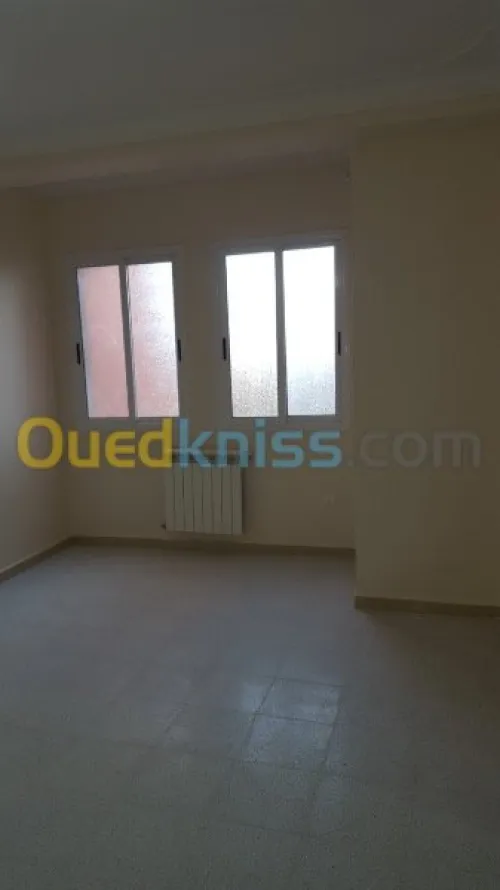 Location Appartement F3 Jijel Taher