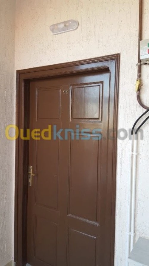 Location Appartement F3 Jijel Taher
