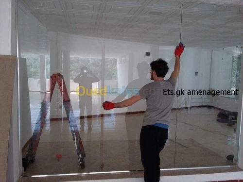 Fabrication de vitrine de façade 