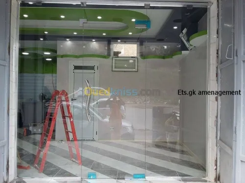 Fabrication de vitrine de façade 
