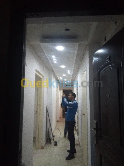 تركيب اسقف معلقة بجميع انواعها وديكور
