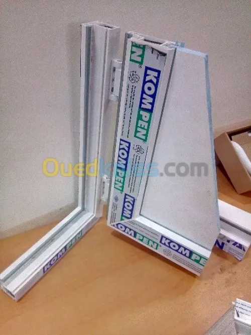 PORTES PANNEAUX MASONITES