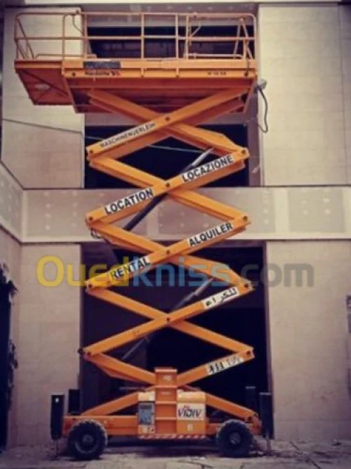 Location  nacelle a ciseau 