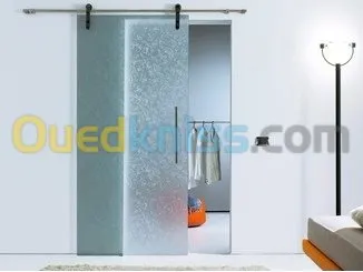 زجاج و مرايا. Vitrine. Cabine de douch