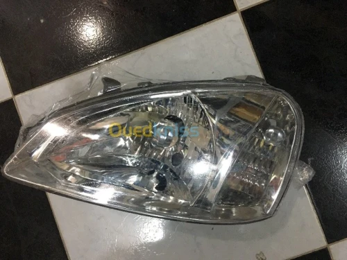 PHARE TATA INDICA DLX ANCIEN