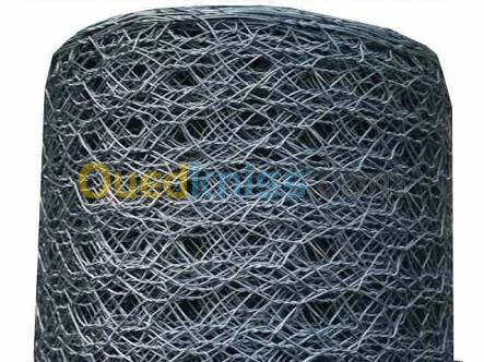 grillage a poule. Grillage poulailler