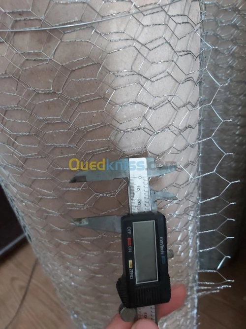 grillage a poule. Grillage poulailler