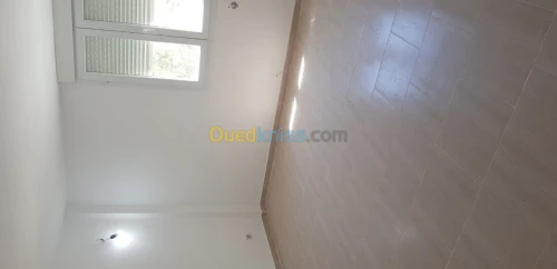 Vente Appartement F4 Bejaia Akbou
