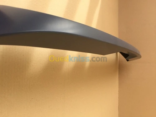 becquet de toit arriere Polo R line 6R