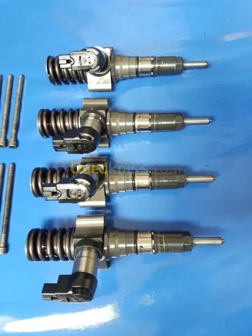 INJECTEURS PASSAT GOLF AUDI 03G130073G