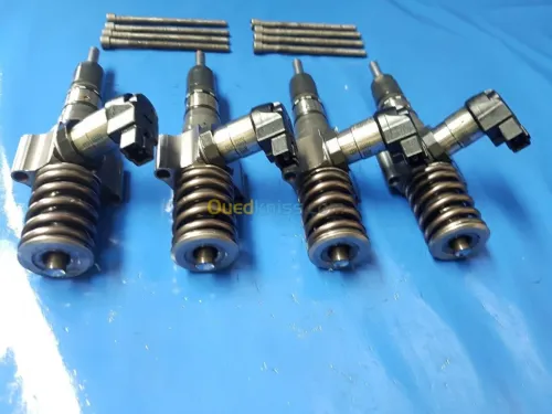 INJECTEURS PASSAT GOLF AUDI 03G130073G