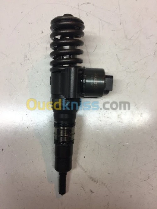 INJECTEURS PASSAT GOLF AUDI 03G130073G
