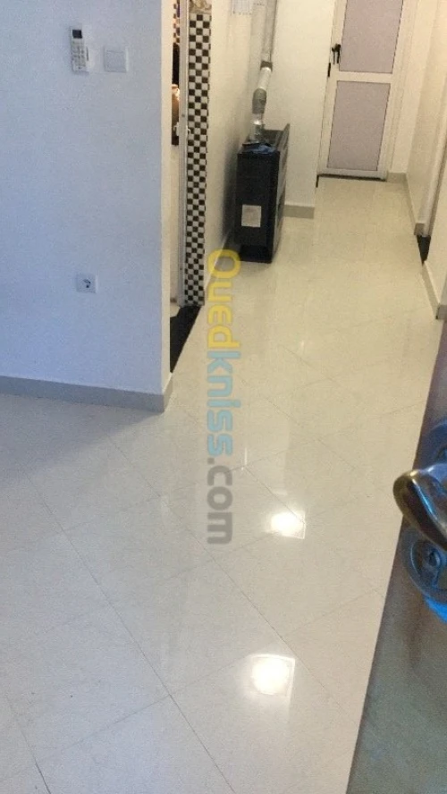 Vente Appartement Niveau de villa F3 Tébessa Tebessa