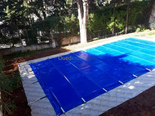 Couverture piscine (Bâche avec barres en Aluminium ) غطاء المسبح (غطاء مزوّد بقضبان من الألمنيوم)