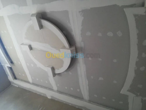 placoplatre /peinture 