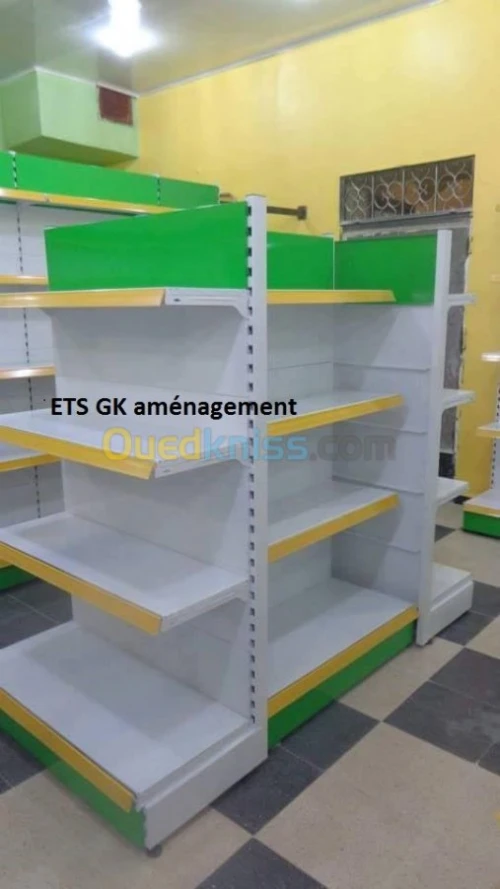 Rayonnage supérette frigo caisse 