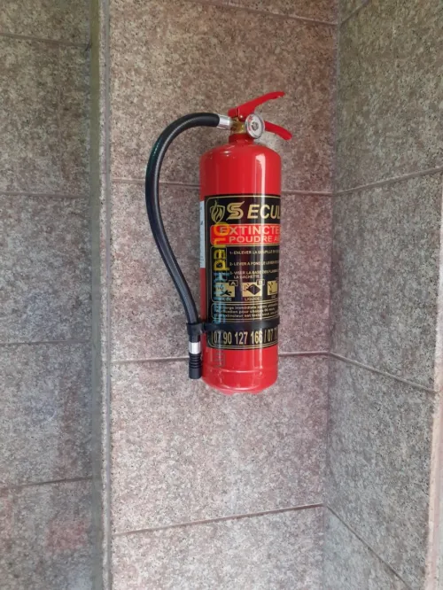 Extincteur et protection anti incendie