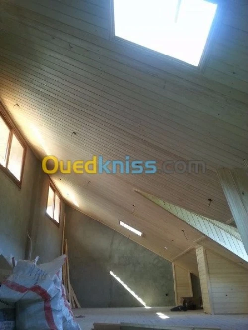 Montage charpente bois