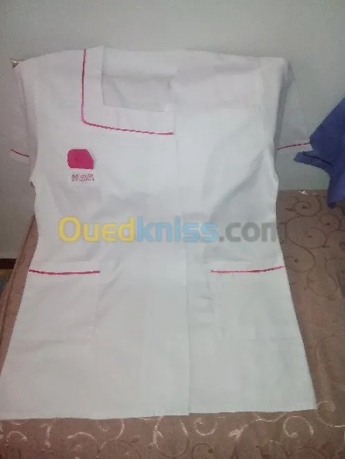 je fais des logos en broderie 