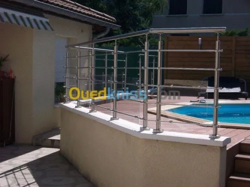 RAMPE D'ESCALIER EN INOX: