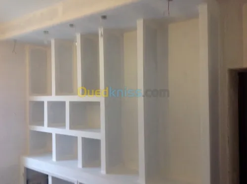 Plaques aux platre et pvc