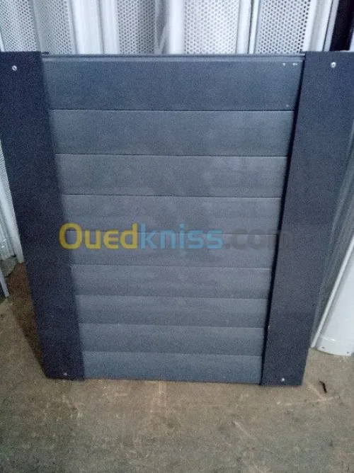 Rideaux métalliques électriques