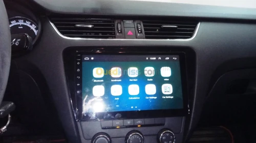 Autoradio androide CAR play de tout véhicule ,radar de recul,caméra...