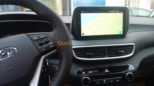 Autoradio androide CAR play de tout véhicule ,radar de recul,caméra...